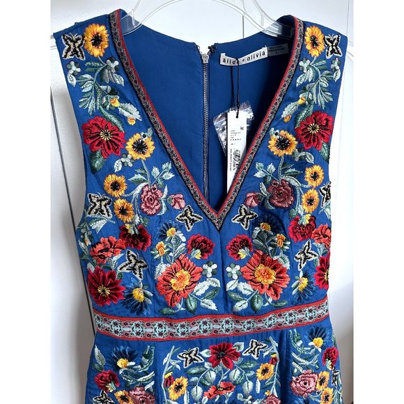 NWT Alice + Olivia Patty Embellished Mini Dress Floral Embroidered Riviera 4 - Picture 6 of 13